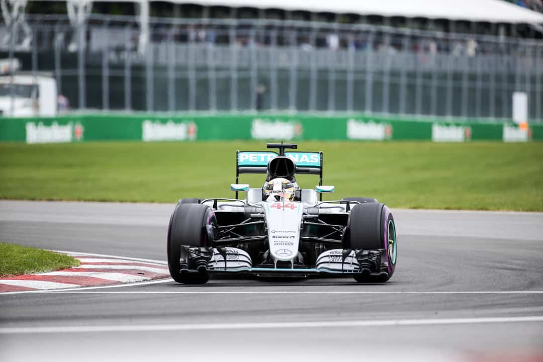LEWIS-HAMILTON-FORMULA1-GRANDPRIX-CANADA-2016