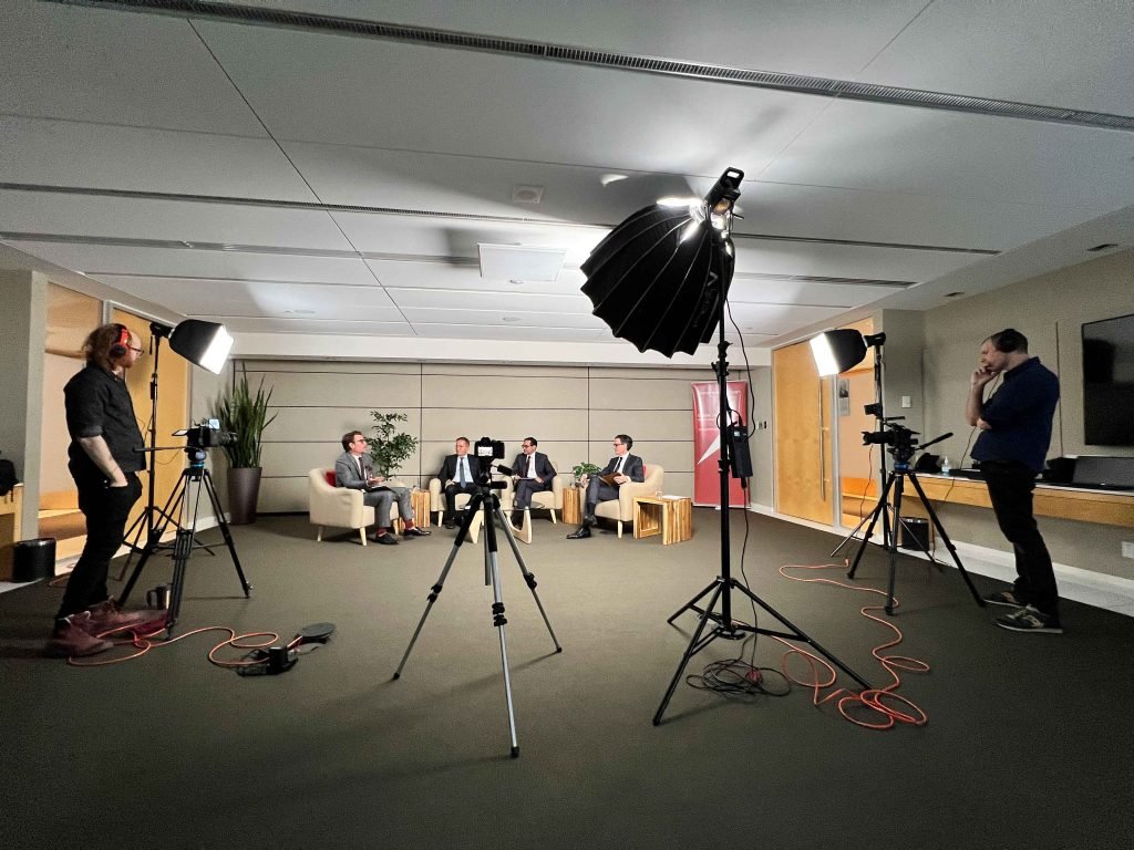 CREDIT Julian Haber-Behind the scenes-20240201-IMG_9070 Videographers preparing to film a webinar for Julian Haber Creative