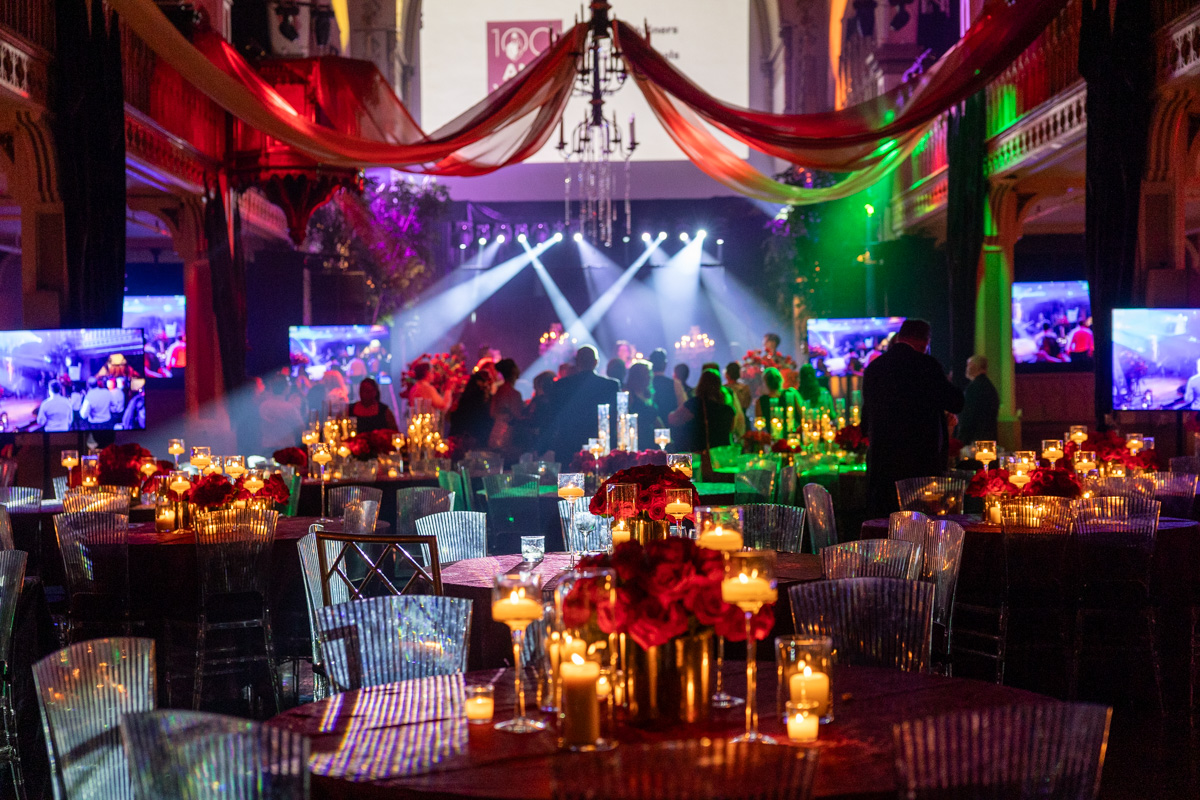 julian-haber-gala-event-photography-luxury-venue-montreal High-end gala event photography featuring colorful lighting and decor in a Montreal venue — Julian Haber