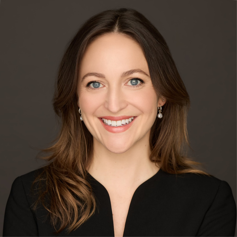 Professional LinkedIn headshot of Aurélie de Blois, Montreal.